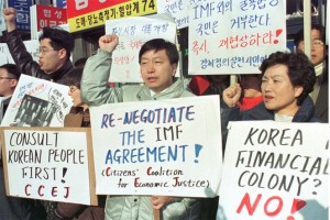 Khủng hoảng tài chính 1997 bị người dân Hàn Quốc đổ lỗi cho IMF, nhưng rõ ràng một phần lỗi không nhỏ thuộc về các chaebol.