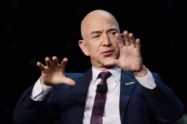 Jeff Bezos - Nhà sáng lập kiêm CEO Amazon, tỷ phú giàu nhất thế giới nhắn nhủ.
