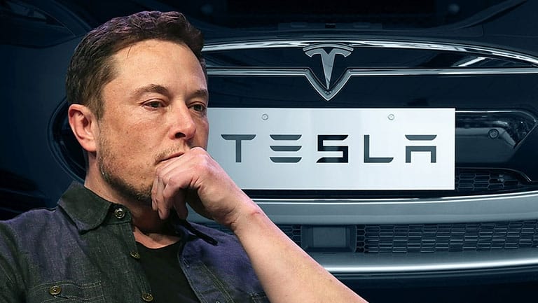  Elon Musk chỉ tập trung giải quyết vấn đề bức thiết mà thị trường đang đặt ra thông qua việc tạo dựng các sản phẩm ngày một hoàn thiện.