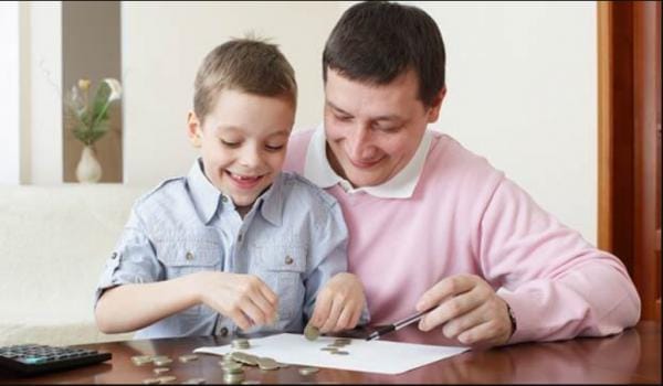 Hãy tiếp tục tìm đọc những quan niệm và thói quen tài chính quan trọng để dạy lại cho con cái của bạn.
