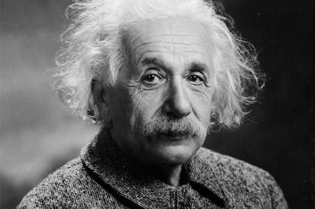 10 điều nên học từ Albert Einstein