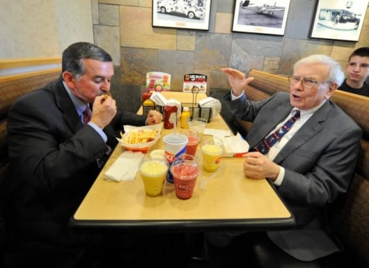 bữa ăn với Warren Buffett