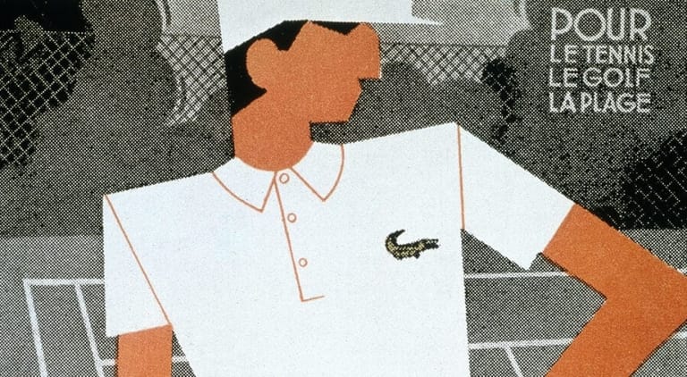 ận 6 năm sau, thương hiệu Lacoste mới ra mắt thị trường với sản phẩm đầu tiên là chiếc áo polo (một dạng áo thun thể thao) màu trắng thanh lịch dành riêng cho các vận động viên tennis.