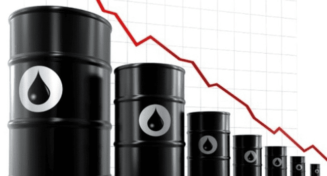 Giá dầu thô giảm xuống còn 64,83 USD ngày hôm qua, làm sụt giảm gần 72% tổng tăng trưởng trong năm 2018, trong vòng đầy 30 ngày.