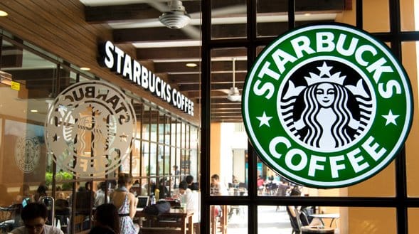CEO Starbucks: Giấc mơ làm giàu của một chàng trai ở khu ổ chuột