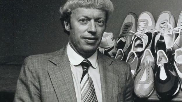 Lịch sử phát triển thương hiệu giày Nike