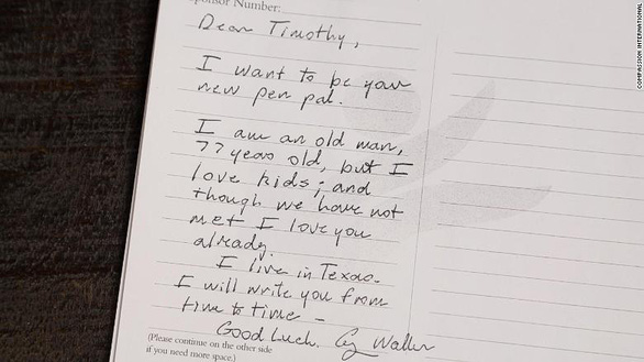 Lá thư đầu tiên được cựu Tổng thống Bush gửi cho Timothy (Ảnh: Compassion International)