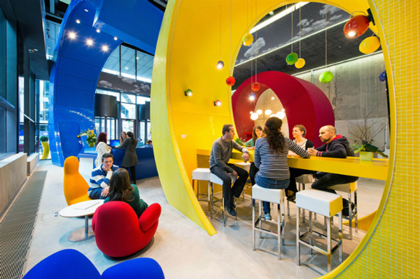 ít ai biết rằng Wework đã tạo cảm hứng cho Google trong việc xây dựng không gian làm việc