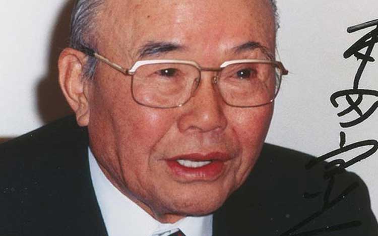 Nhà sáng lập thương hiệu Honda - Soichiro Honda