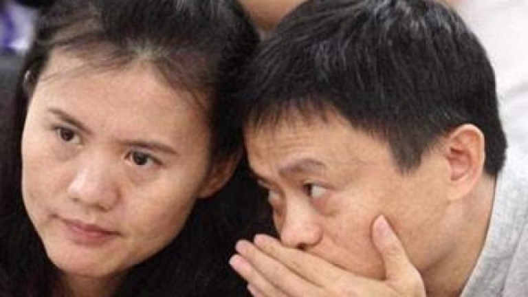 Vợ Jack Ma lần đầu tiết lộ tuyệt chiêu trở thành phu nhân tỷ phú: Hãy yêu và cưới một người đàn ông "trắng tay"