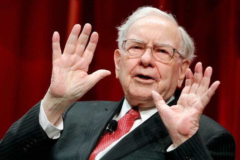 Con đường thành công và thành tựu của huyền thoại đầu tư Warren Buffett