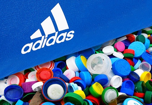 Adidas và lời thề ‘chỉ sử dụng nhựa tái chế cho tất cả sản phẩm vào năm 2024’