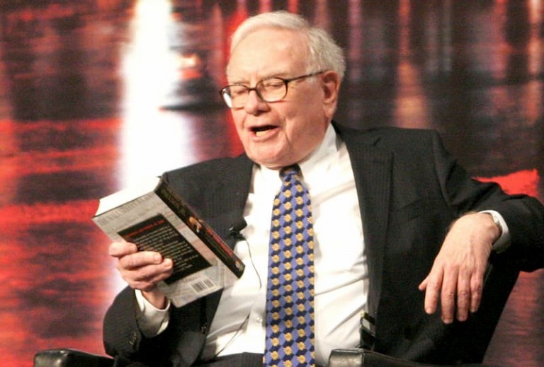 100 câu nói hay nhất của huyền thoại đầu tư Warren Buffett