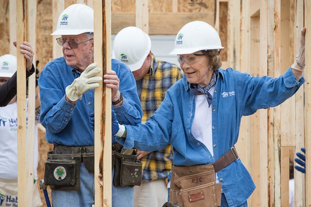 Học lỏm bí quyết sống thọ như cựu Tổng thống Mỹ Jimmy Carter: 95 tuổi vẫn đi xây nhà