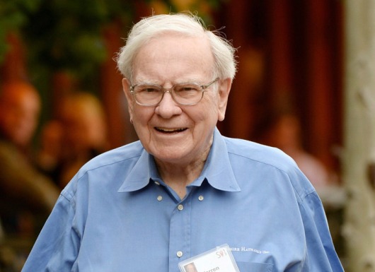 Warren Buffett: Đừng bao giờ nghe lời chuyên gia khi đầu tư