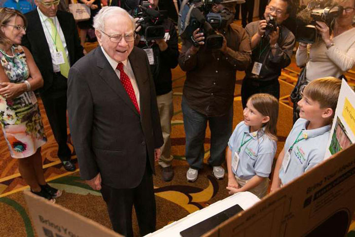 Bài học mần non cho trẻ em về tiền bạc theo quan điểm của Waren Buffett