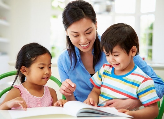 Tác giả cuốn "làm mẹ không áp lực" đưa lời khuyên quan trọng để trẻ ở nhà vui vẻ, an toàn, hiệu quả mà không chán