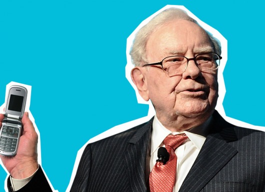 Khuyên không mua cổ phiếu riêng lẻ, Warren Buffett chỉ cách đầu tư thay thế.