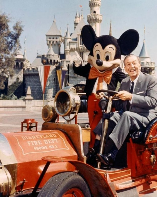  7 bài học cuộc sống từ ông vua giải trí Walt Disney
