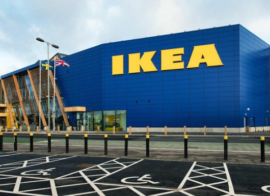 Triết lý kinh doanh năm 17 tuổi giúp ông chủ IKEA lôi kéo được hàng triệu người đến mua hàng mỗi năm