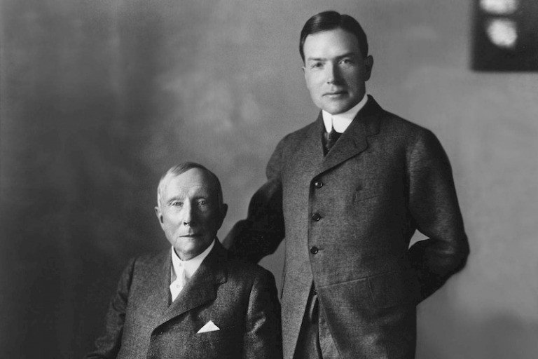 Triết lý thành công của ông vua dầu mỏ John D. Rockefeller