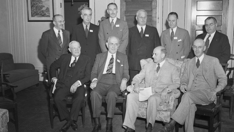 Sự kết thúc của Bretton Woods: Thị trường tự do của chủ nghĩa tư bản ra đời