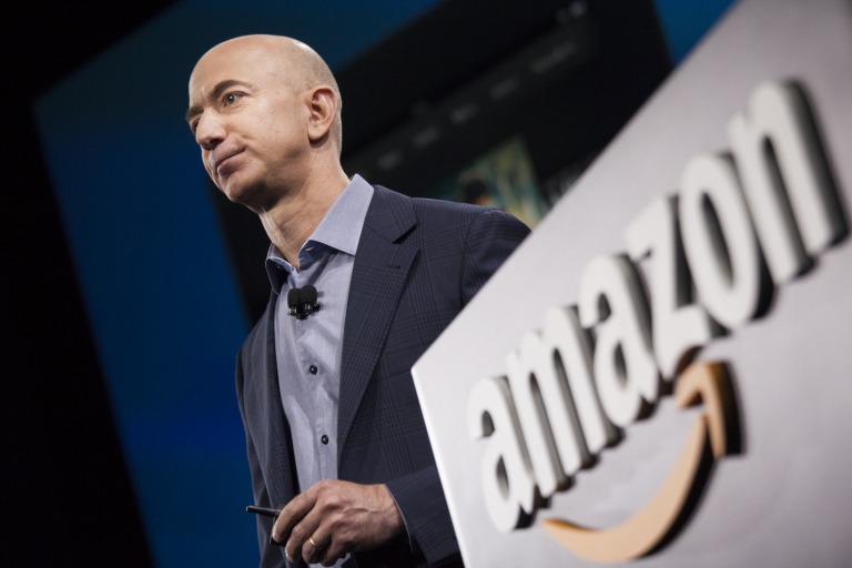 Nếu phải đưa ra quyết định quan trọng, Jeff Bezos khuyên: ‘Đừng làm theo lý trí’