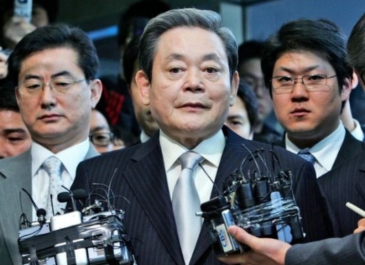 Chủ tịch Samsung Lee Kun-hee qua đời