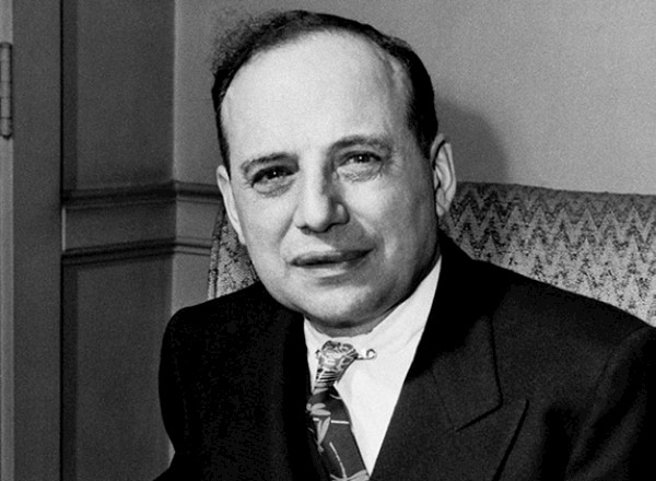 Người thầy khai sinh đầu tư giá trị Benjamin Graham