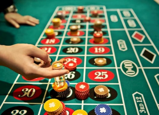 Tại sao chơi Casino và Short Trading (kinh doanh ngắn hạn) THẮNG rất "ÍT", THUA rất "ĐAU" ?