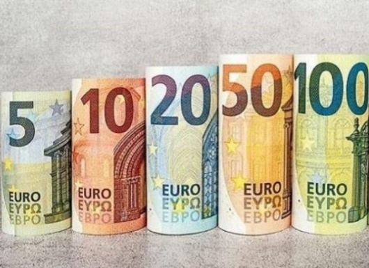 Euro sẽ tăng trưởng như thế nào sau thông báo chính sách tiền tệ của ECB?