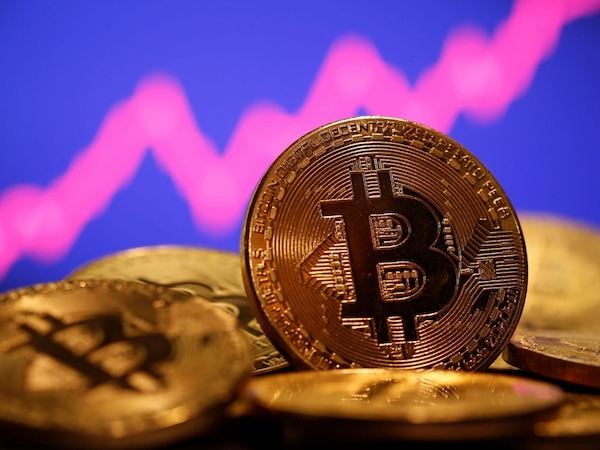 Bitcoin là cơ hội làm giàu hay bong bóng khổng lồ?