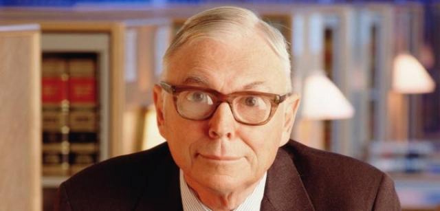 Charlie Munger:  'Bitcoin lên 50.000 USD và vốn hoá Tesla đạt 1 nghìn tỷ USD - tôi không biết đâu là điều tồi tệ hơn!'