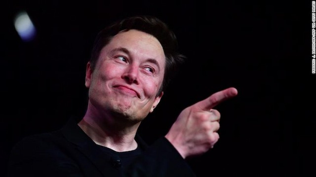 Charlie Munger: 'Đừng đánh giá thấp Elon Musk!'