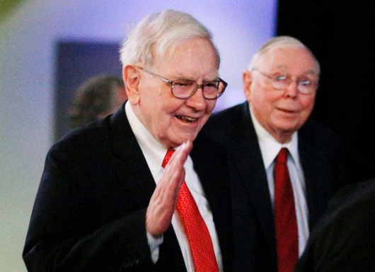 Warren Buffett: “Cuộc đời tôi tốt đẹp hơn vì có Charlie Munger”