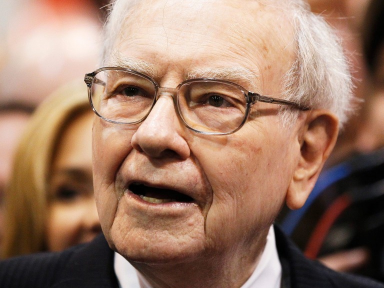 cau-do-yeu-thich-cua-warren-buffett-co-the-giup-ban-dau-tu-tot-hon-happy-live-1