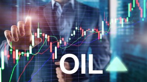 Thị trường Forex: Giá dầu biến động có liên quan gì đến thị trường tiền tệ?