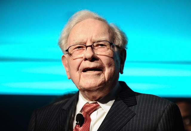Warren Buffett lạc quan về kinh tế Mỹ 2023 dù lỗ nặng trong 2022 - Happy Live