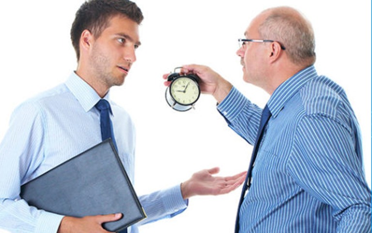 Thuật lãnh đạo: Làm thế nào để nhân viên có mặt và đi làm đúng giờ?