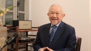 Bí mật hạnh phúc từ "cuộc đời 78 năm" của GS Phan Văn Trường: "Hãy sống vô tư đi, bạn ạ!"