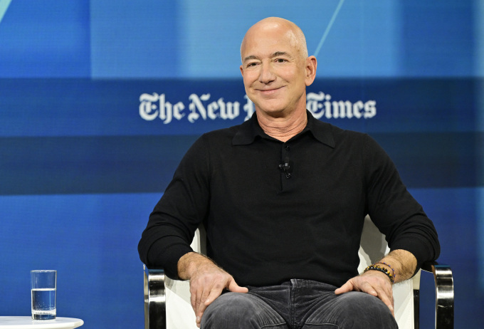 Jeff Bezos tại sự kiện của tờ New York Times năm nay.