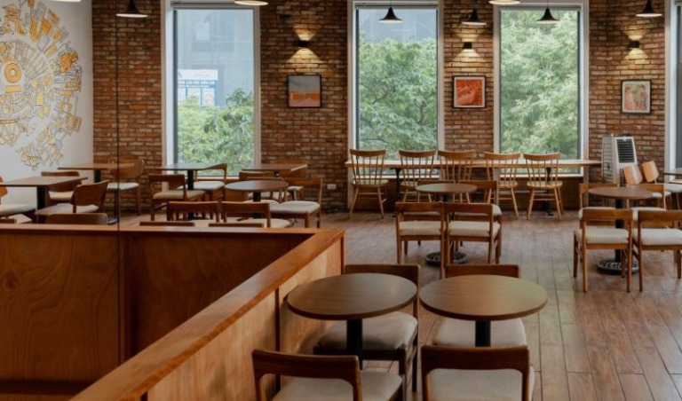 Thời điểm mới ra mắt của The Coffee House